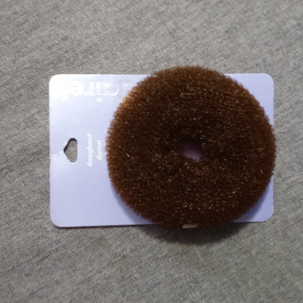 Claire's Brown Hair Donut